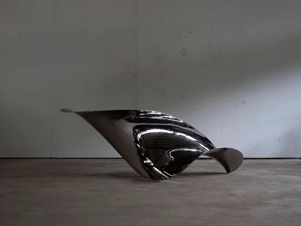 『ア・ライトハウス・カナタ』移転1周年記念展が表参道で開催。約50点の作品が集結！