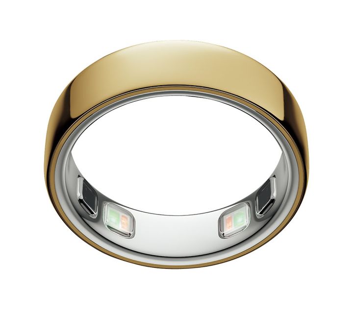 生理周期をはじめ、新たに更年期インサイトを搭載。女性の健康をデータ管理。Oura Ring 5 ゴールド 8万1800円（OURA）