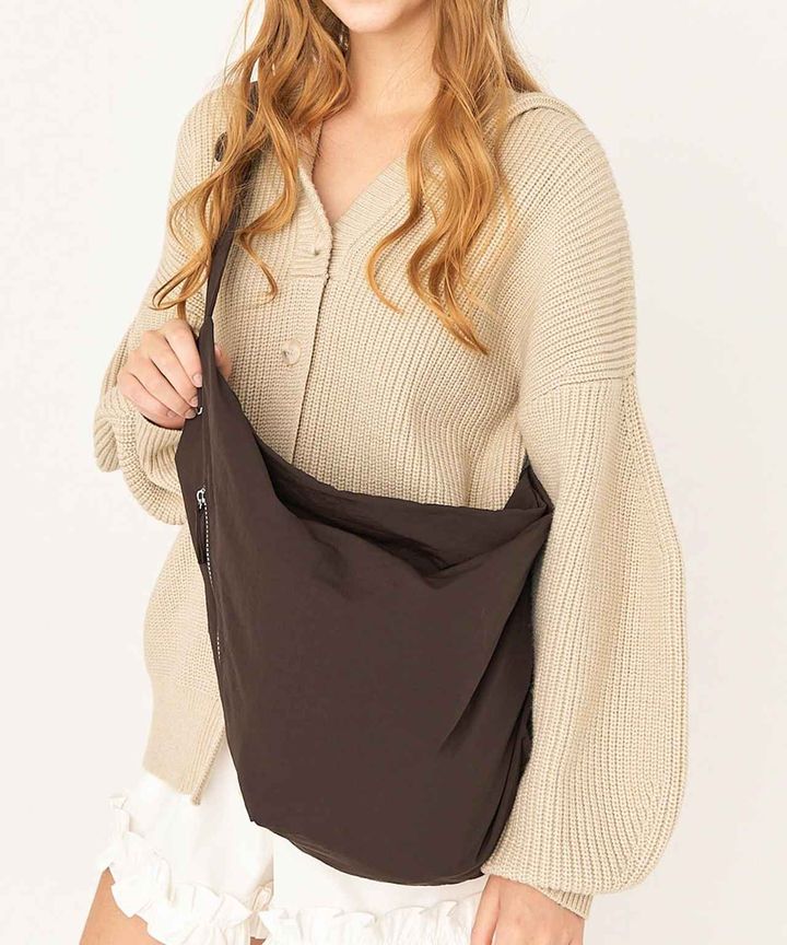画像1: 出典：3COINS