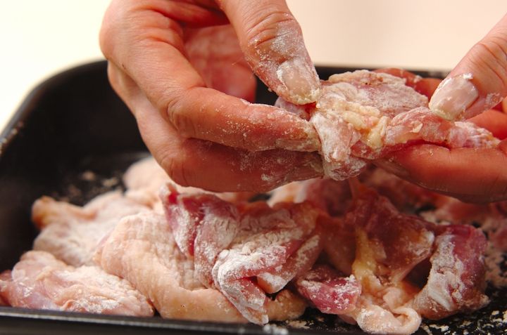 サツマイモと鶏肉のクリーム煮の下準備2