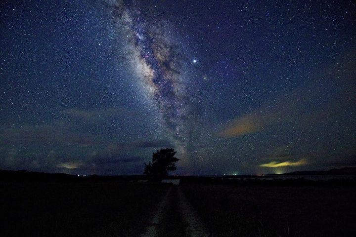 小浜島で見られる天の川と満天の星空