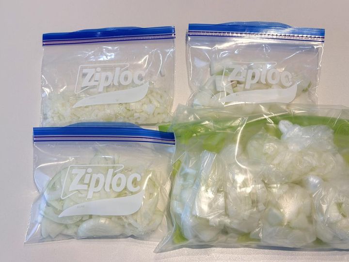 画像: 小分け冷凍しておけば料理がラクに！