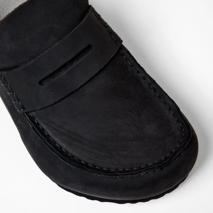 「ビルケンシュトック」の「ネープルズ ラップ」アッパー