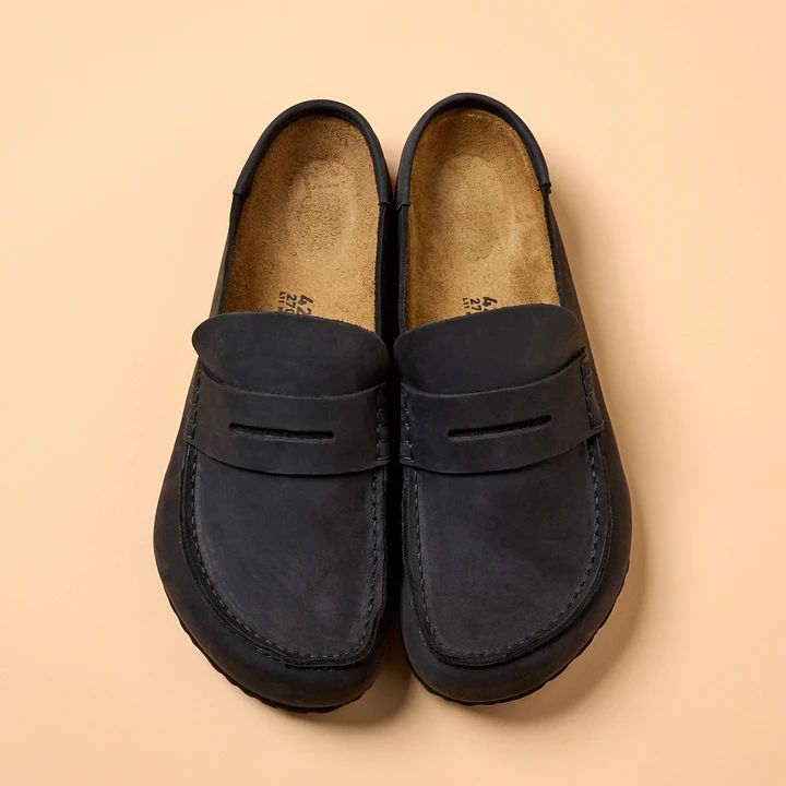 「ビルケンシュトック」の「Naples Wrapped」アッパー