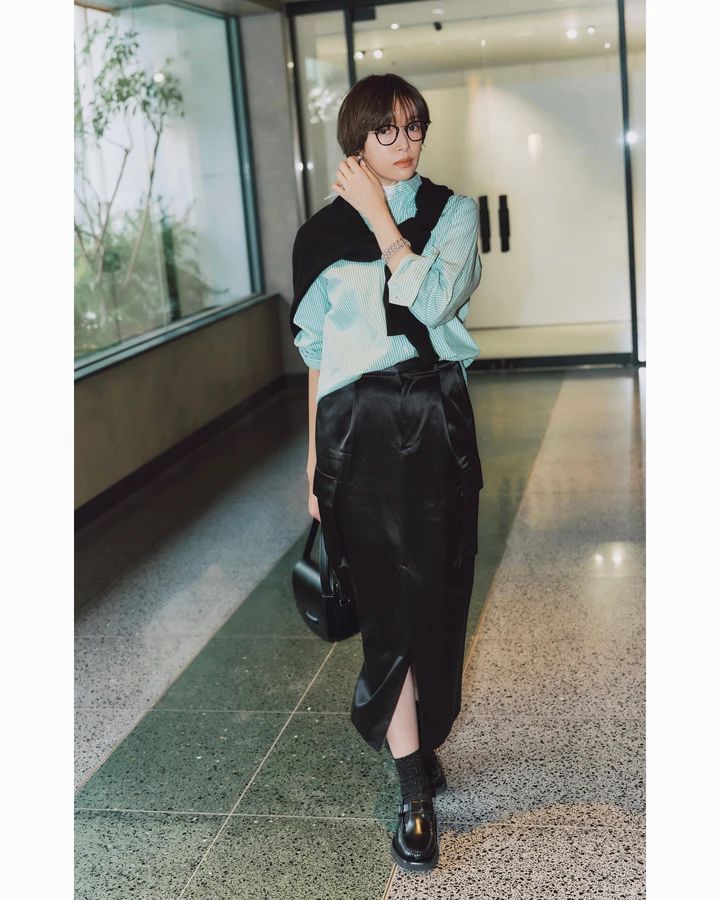 佐藤栞里 パンツコーデ