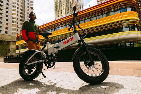 表参道の「Mercedes-Benz STUDIO TOKYO」でe-BIKE「MATE.BIKE」の展示＆試乗イベント開催！