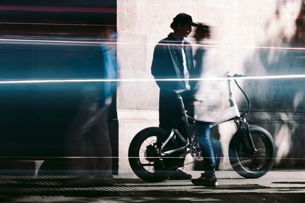 表参道の「Mercedes-Benz STUDIO TOKYO」でe-BIKE「MATE.BIKE」の展示＆試乗イベント開催！