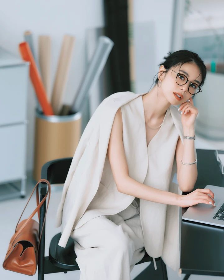 佐藤晴美 ジレコーデ