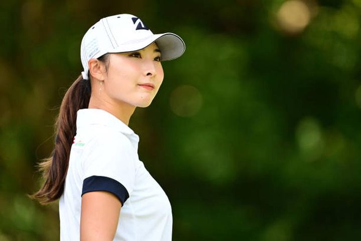 画像: 女子ゴルフの鶴岡果恋が第1子妊娠を報告「またツアーに戻れるように」――夫はオリックス来田涼斗