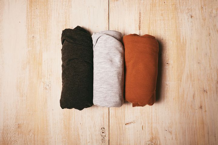 Tシャツなどを“素早くコンパクトに”たたむ方法とは ※画像はイメージです