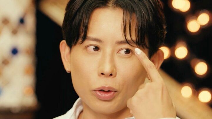【写真・画像】“令和の美のカリスマ”小田切ヒロ、眉毛の“ベストな色”を解説「瞳の色と髪の色の…」 1枚目