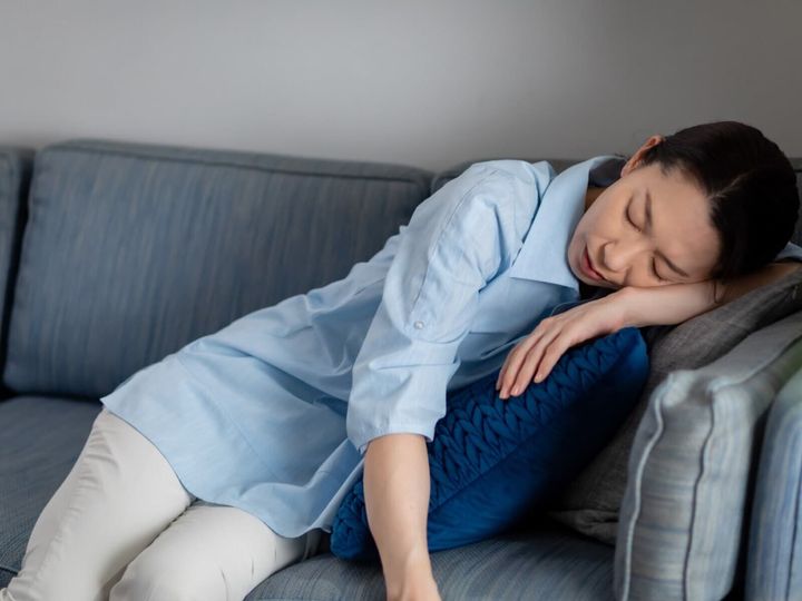 親との折り合いの悪さを抱えながらも、仕事や経済的な事情から実家暮らしを続ける人もいます。今回は、東京都調布市に住む58歳女性のエピソードを紹介します。