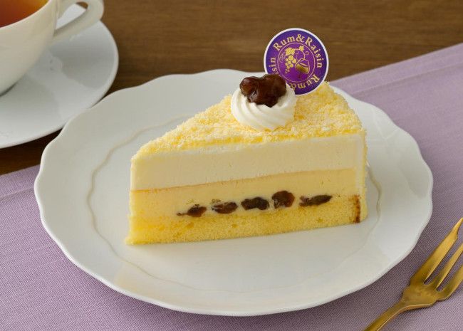 銀座コージーコーナー“ご褒美チーズケーキ”が登場！ 「ロータス ビスコフ」やラムレーズンを使用 width=