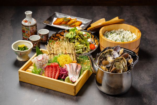 「トロ壱 広島本通店」オープン！全国各地の銘酒と極上のとれたて鮮魚を堪能