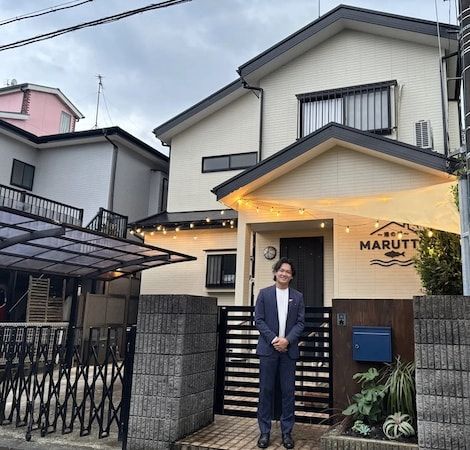 地魚の晩酌セットや釣り体験が特徴の一棟貸切「～港の宿～MARUTTO」が小田原にオープン！