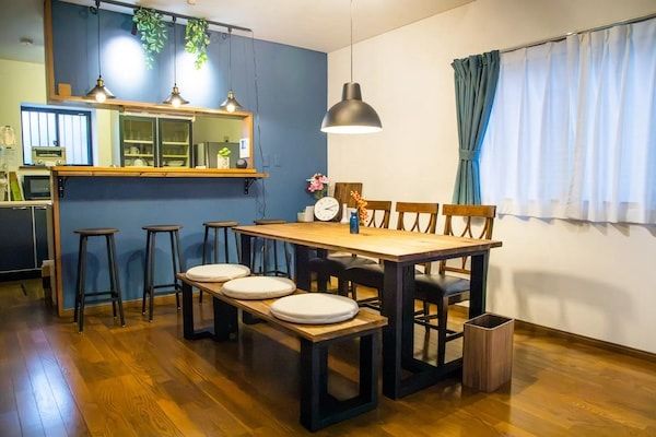 地魚の晩酌セットや釣り体験が特徴の一棟貸切「～港の宿～MARUTTO」が小田原にオープン！