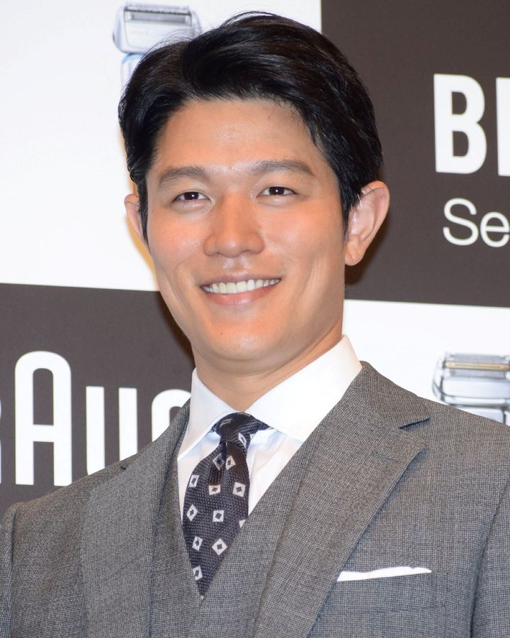鈴木亮平さん