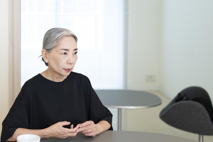 【エッセイスト広瀬裕子さん・61歳】120㎡から45㎡・1LDKへのダウンサイジングで、本当に必要なモノ、好きなモノだけの暮らし