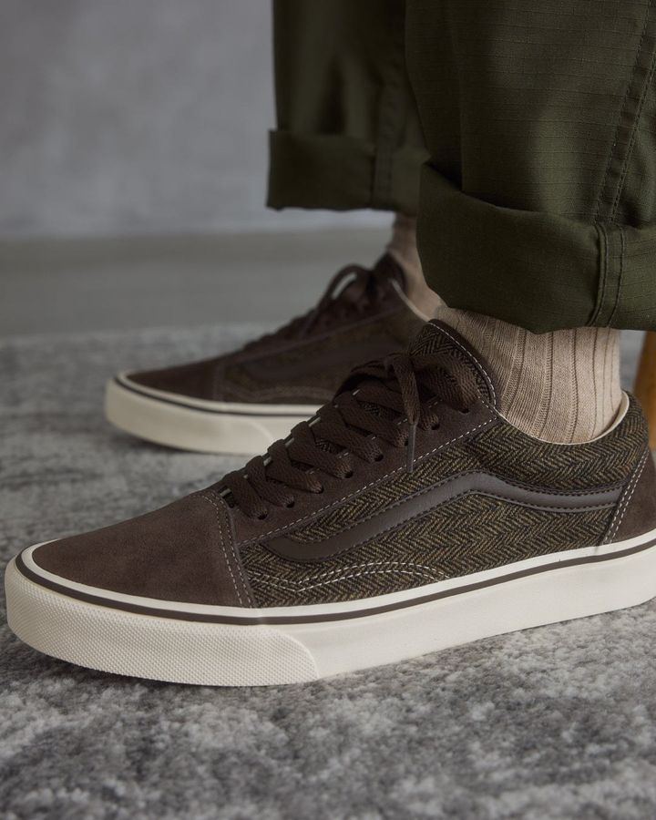V36CF TWEEDのBROWN。ツイードとスエードを組み合わせたOLD SKOOL