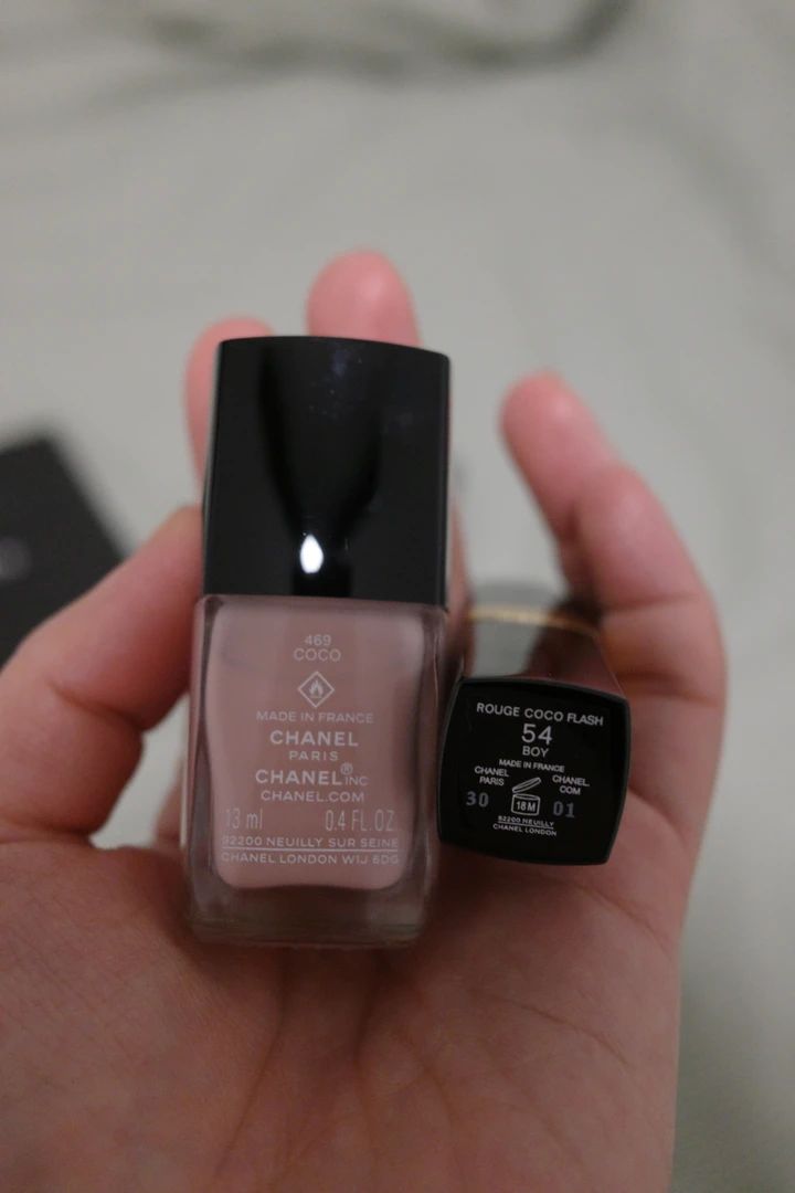 海外生活のご褒美に｜シャネルの新色“469 COCO”で久しぶりのネイルを楽しんだ日_15