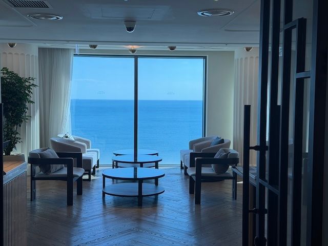 Grand Josun Busanの窓から望む海雲台の海