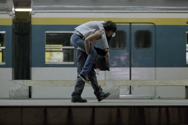 『猟奇的な彼女 4K完全版』場面カット [c] 2001 ShinCine Communications Co., Ltd., All Rights Reserved