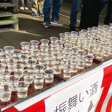 黄桜が京都・伏見にて「第8回蔵開き」開催！拍手で勝敗が決まる「き～ざくら～あっ 呑♪」杯も