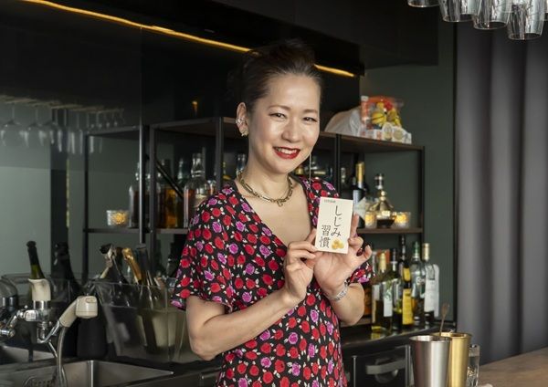 対象スナック10店舗で「しじみ習慣」を無料配布。ママの気遣いを全国へ届ける！