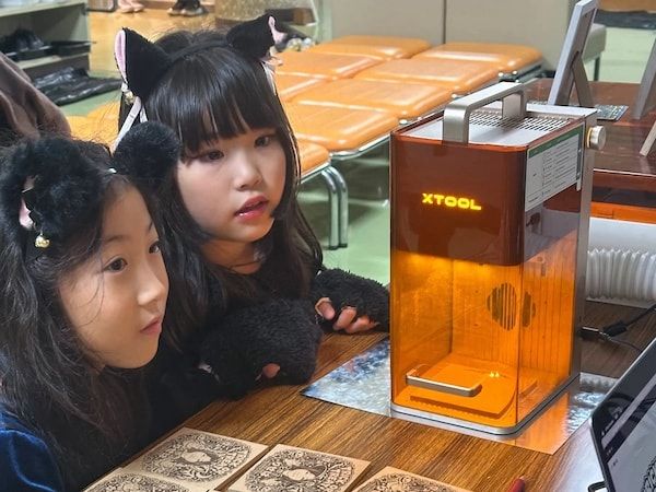 北海道千歳市で「ちとせキッズハロウィン」開催！AI作成の似顔絵プレートのプレゼント企画も実施