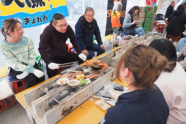 能登の復興を応援するイベント「出張 能登炉ばた」石川県白山市で開催。美味しい食を“炉ばた・海鮮セルフBBQ”スタイルで