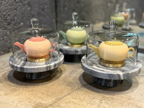 大阪・中崎町の「紅茶美人＋ Tea Beauty plus」に、ふたも持ち手も食べられる「ティーポットケーキ」、登場