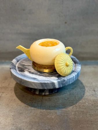 大阪・中崎町の「紅茶美人＋ Tea Beauty plus」に、ふたも持ち手も食べられる「ティーポットケーキ」、登場