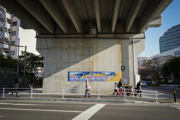 横浜の高架下空間で、次世代アーティストによるパブリックアート展覧会開催！