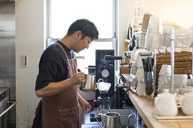 「先々は、小さくていいからコーヒースタンドの姉妹店も持ちたいですね」と宇賀さん