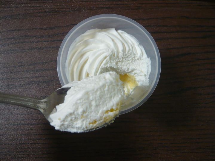 ほぼクリームのケーキ3