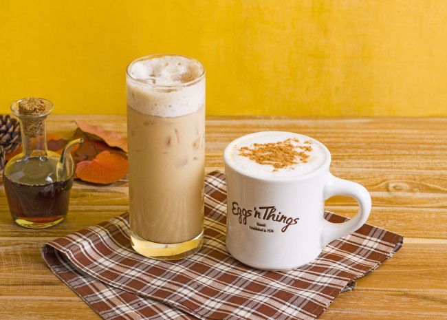Eggs ’n Things“さつまいも×リンゴのパンケーキ”発売！ 香ばしくブリュレした秋限定メニュー width=