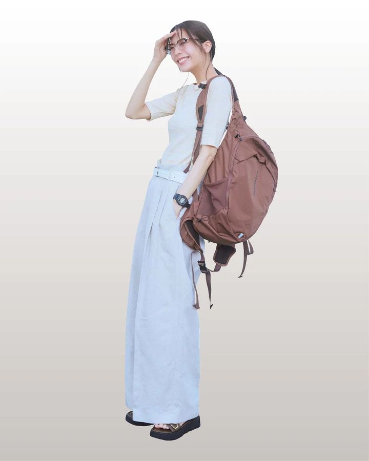 貴島明日香 リュックコーデ