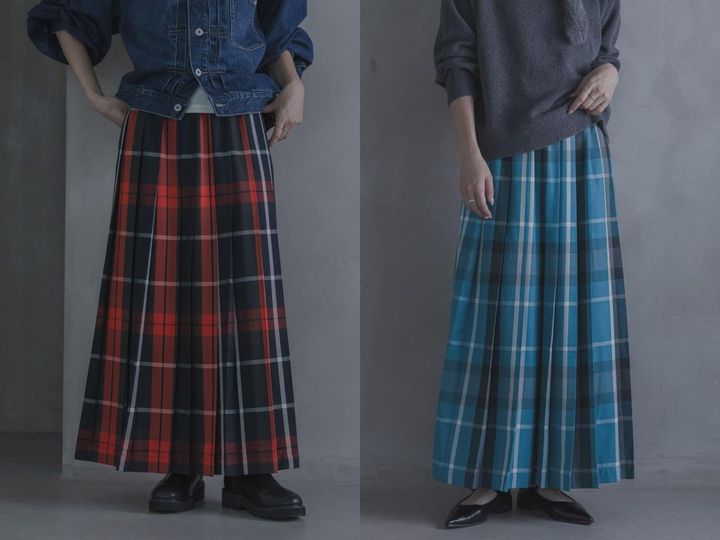 画像: 「チェックプリーツイージースカート」各￥8,910 出典：アーバンリサーチ サニーレーベル