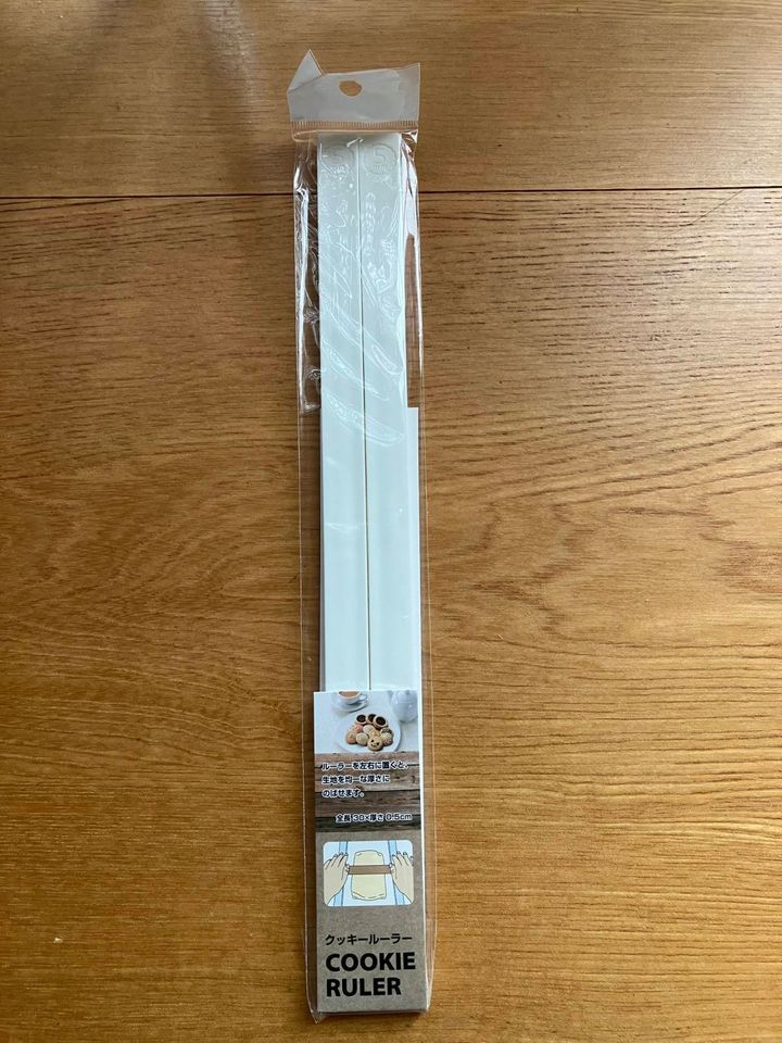 セリア：クッキールーラー
