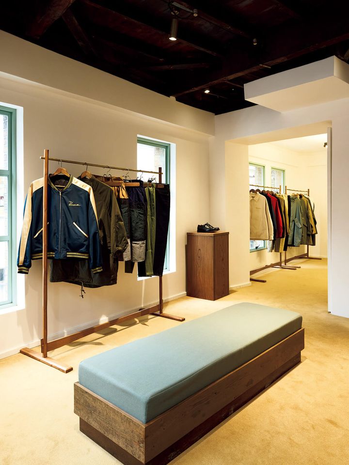 東銀座〈F.I.L. GINZA〉店内