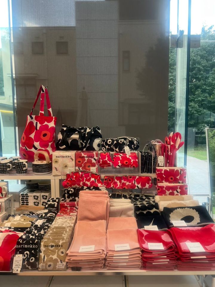 「マリメッコ展 模様のちから Marimekko: Art of Printmaking -Beauty, Dream, Love」東京都庭園美術館 ミュージアムショップ