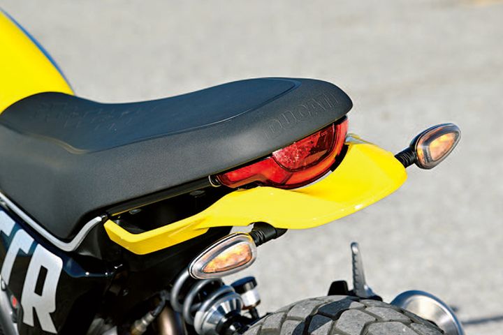 【DUCATI・Scrambler Icon】ドゥカティ・スクランブラー最新モデル｜進化したトラクションコントロールとライディング性能［深堀りバイク日誌］