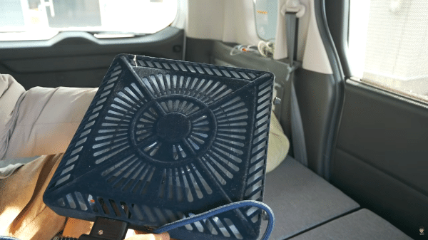 車中泊キャンパーが激白！愛用するアイテムとは？