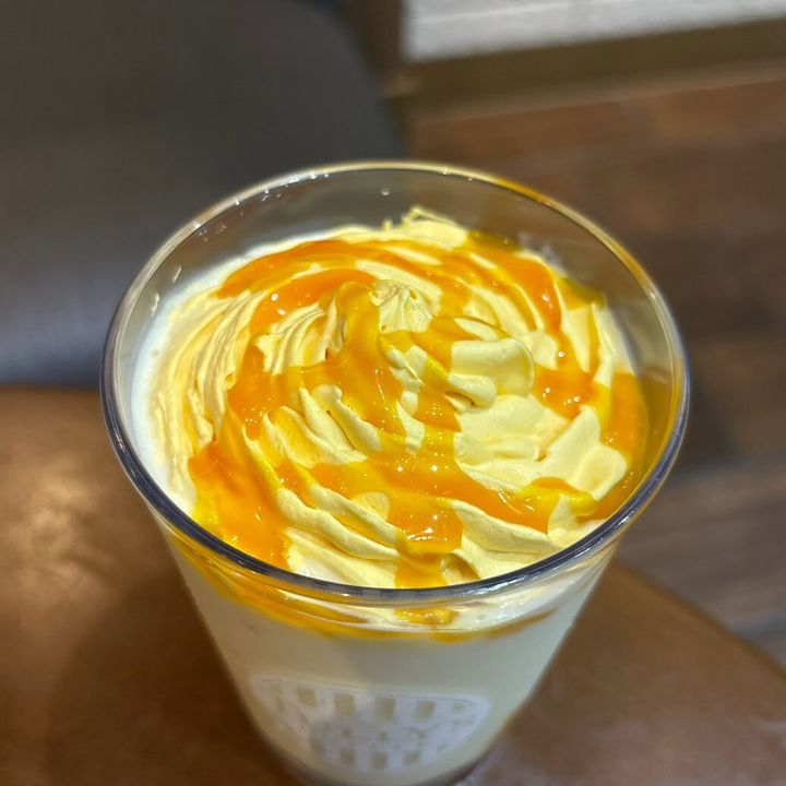 タリーズコーヒー パンプキンプディング シェイクール
