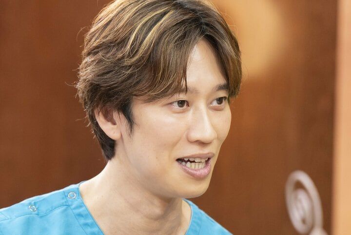 【写真・画像】「パパ見て！と言われた時の見どころがわからない」22歳差婚で話題・武田真治（53）、育児の悩みを告白 1枚目
