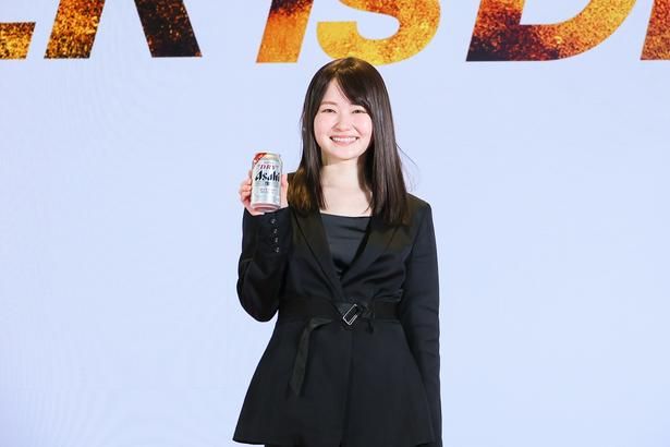 スーパードライのCM初出演の喜びを明かした