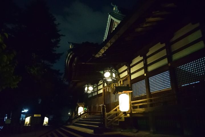 尾山神社の夜景 年籠りイメージ
