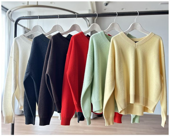 画像2: 【PLST】ソフトボイルドメリノウールＶネックセーター各¥8,990 www.plst.com