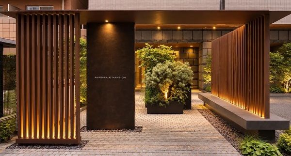 「メンズ眉毛サロン NOBOBO 赤坂」オープン！期間限定で全メニューを特別価格で提供