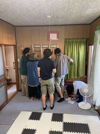 人の家を捜索する背徳感…！空き家をまるごと使うリアル謎解きゲーム静岡市駿河区の一軒家で開始